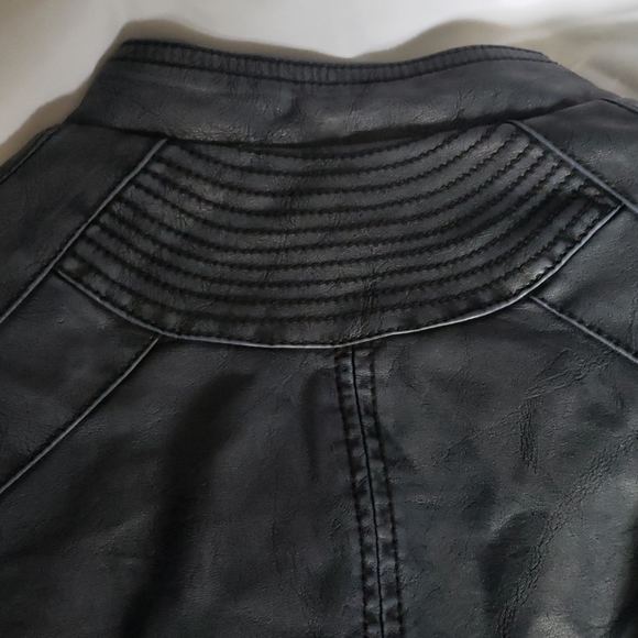 F21 Faux Leather Jacket - Picture 7 of 8